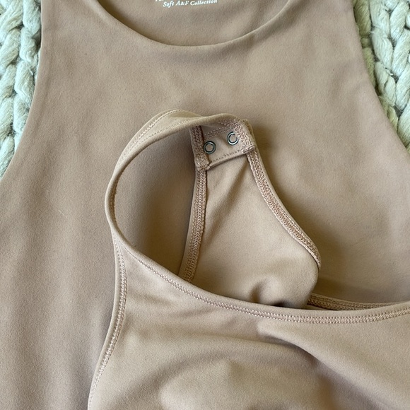 NWT Abercrombie & Fitch Soft AF Collection High-Neck Bodysuit in Tan - Size: S - Picture 5 of 7